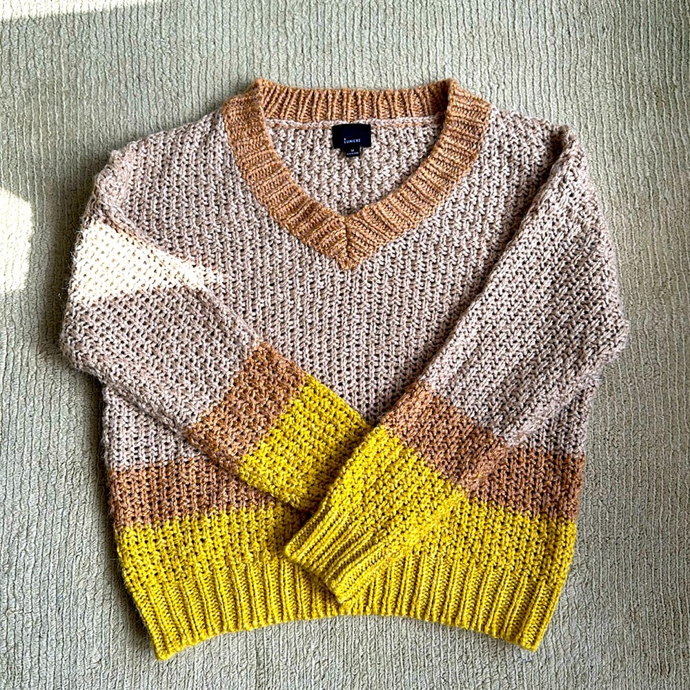 Tan and yellow sweater, size medium, brand new condition!!
